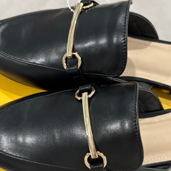 NEW Elegant Black Mules with Gold Detail - Picture 3 of 8